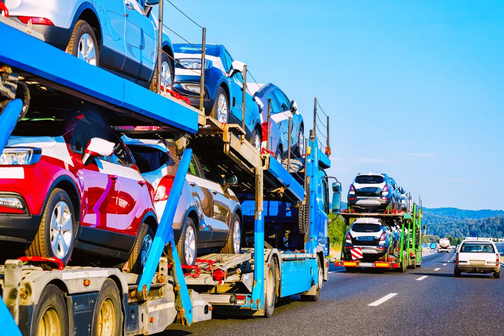 Choosing the Right Auto Transport Service in Michigan